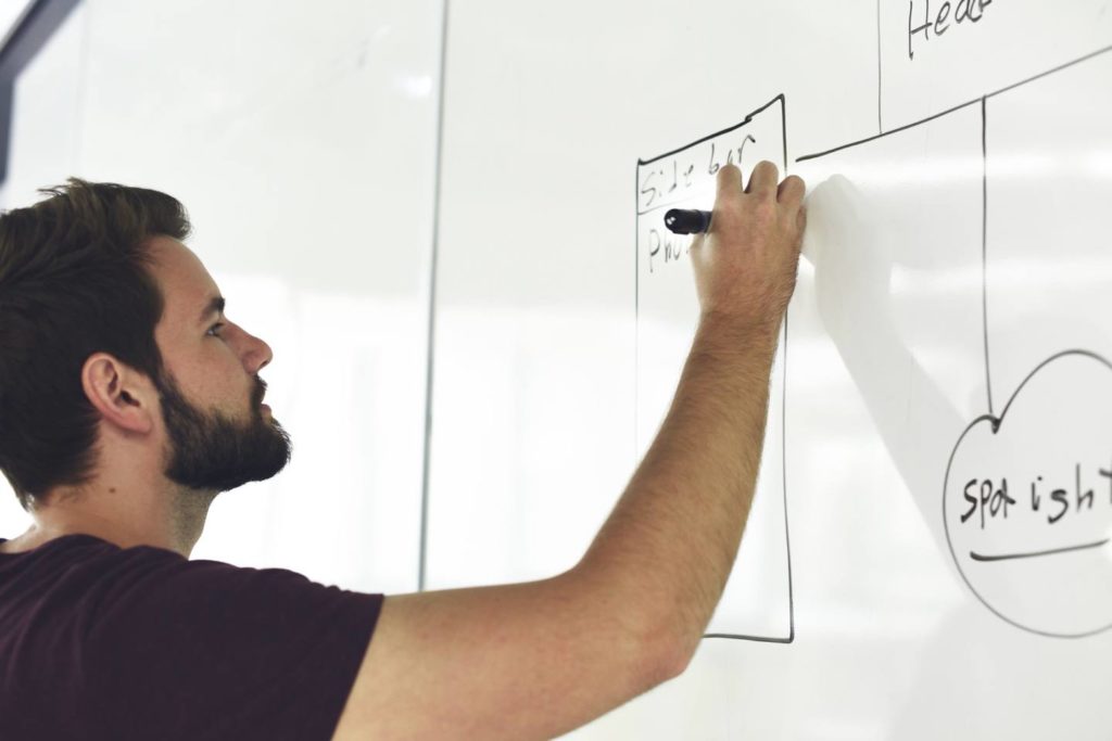 プログラミングは稼げないと言われる理由