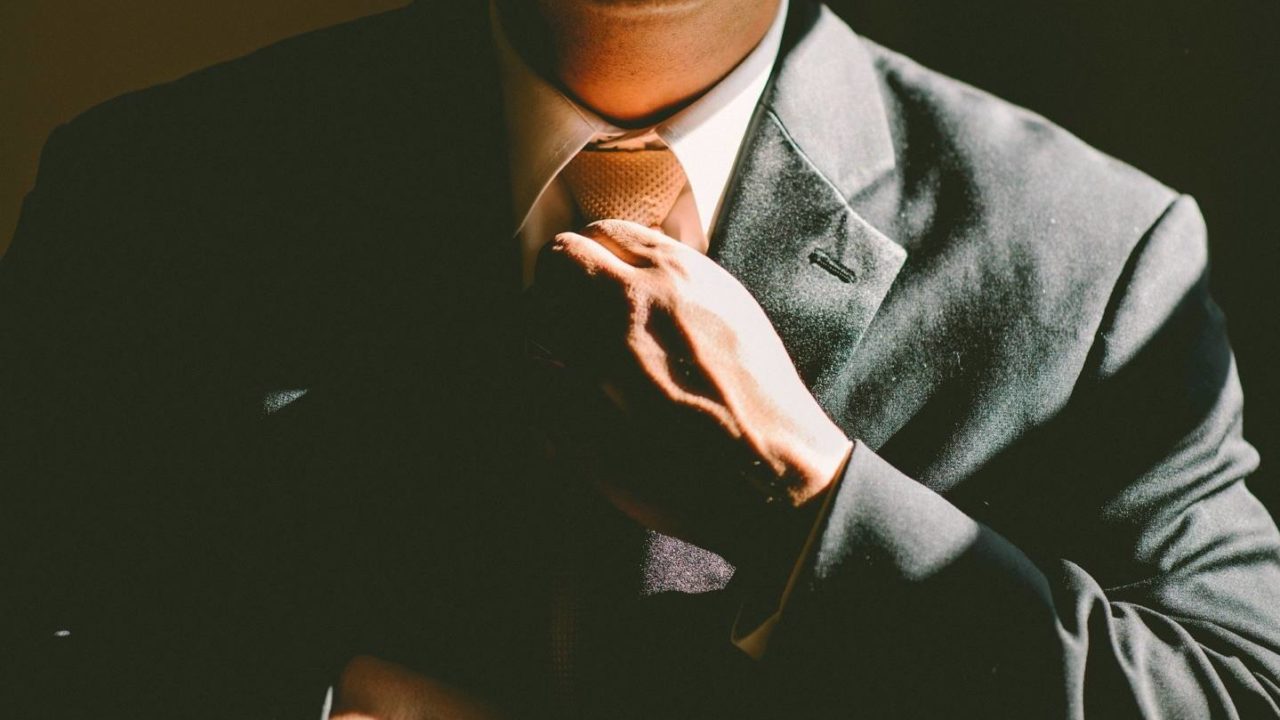 フリーランスと会社員の違いは？安定を目指そう