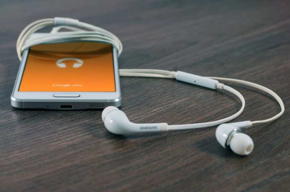 プログラミング中に音楽を聴きながら仕事するのはOK